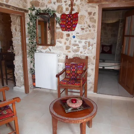 Stone Suites Resmo